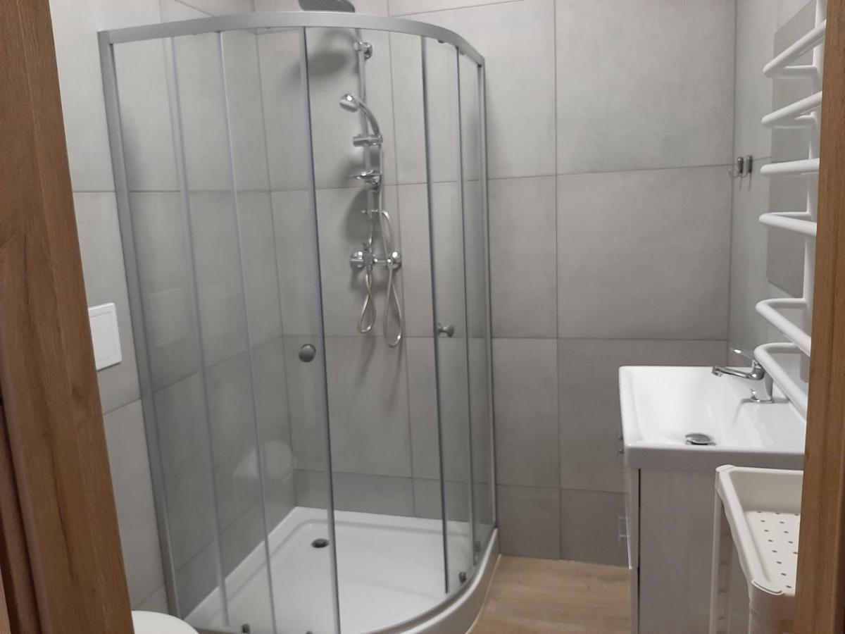 Villa Basia Pokoje Z Lazienkami Rybnik  Exteriör bild